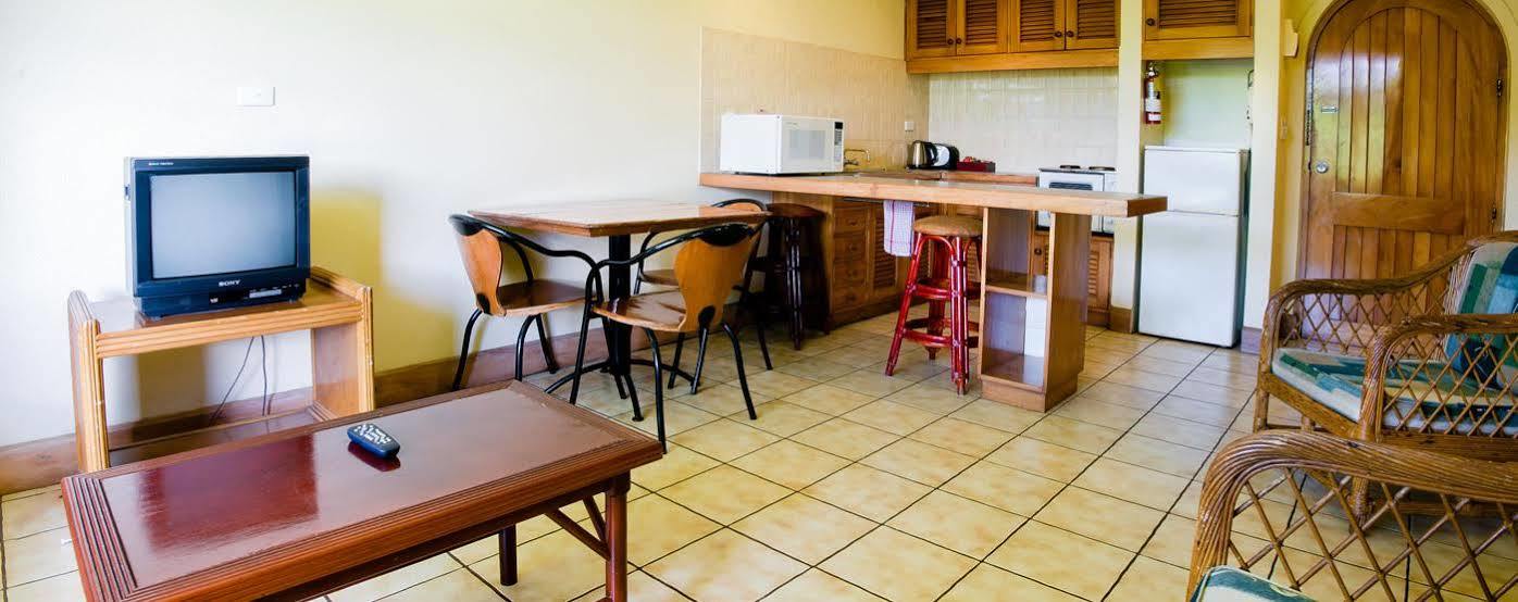 Tanoa Apartments Nadi Ngoại thất bức ảnh